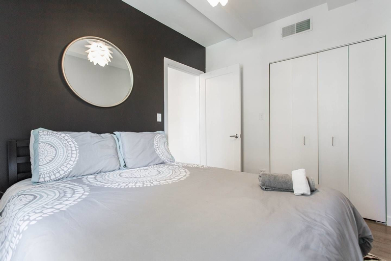 Black Walnut - Modern 1 BDR in Downtown, Cook