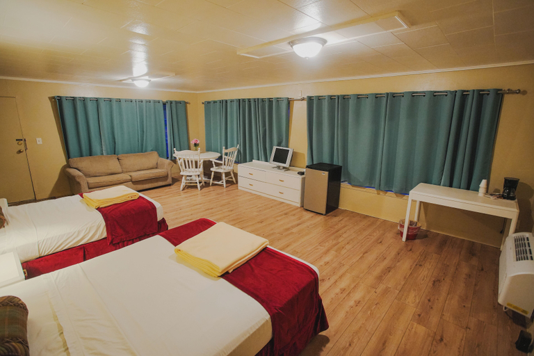 Bedroom 3, Falls View Inn, Niagara