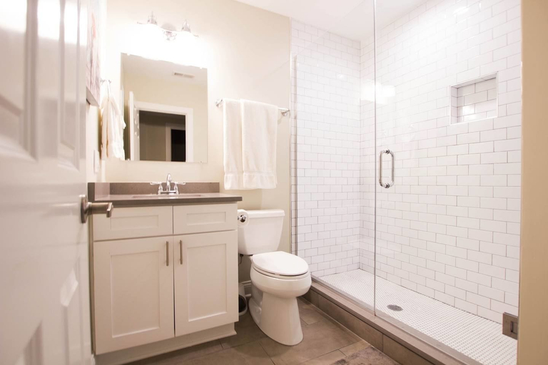 Bathroom 4, 2 Level Home near Wrigley, Cook