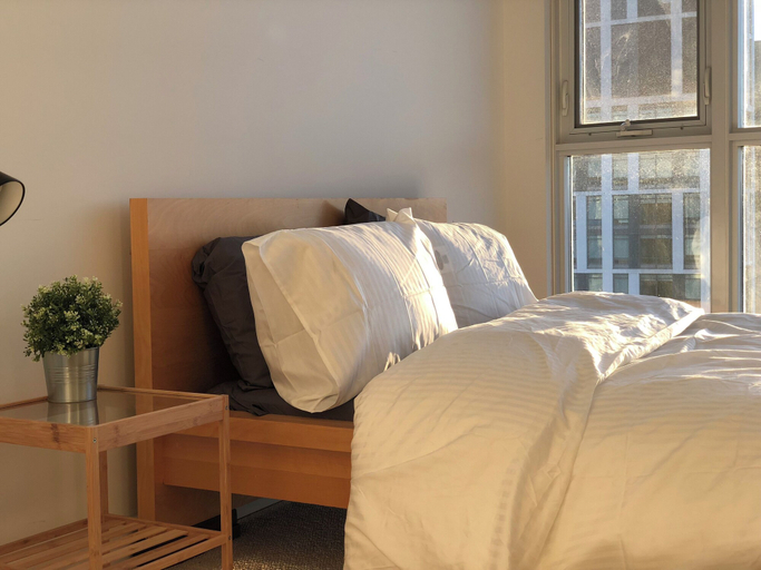 Bedroom 3, BightStays, Toronto