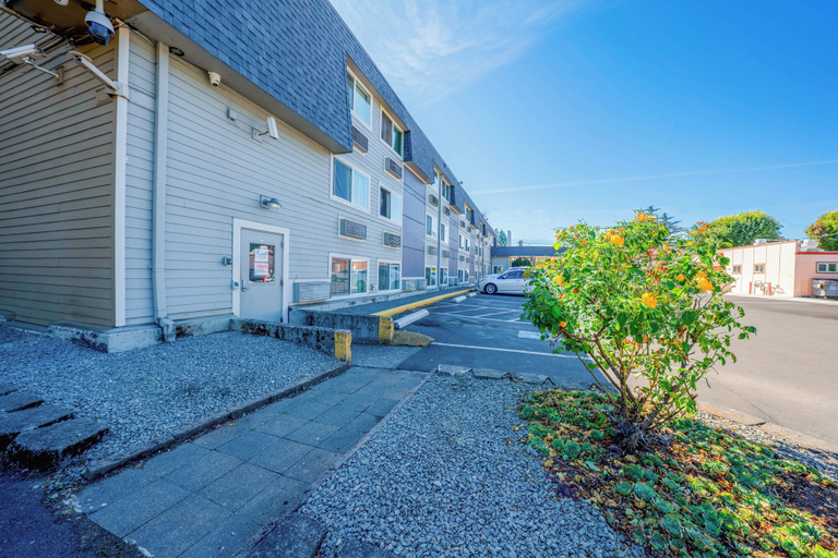 Exterior & Views 2, Unicorn Inn by OYO Portland, Multnomah