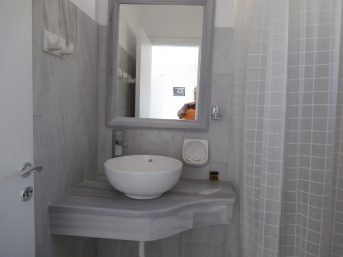 Bathroom 5, Kionia Galini Bangalows, South Aegean