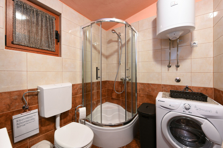 Bathroom 3, Villa Ivana, Benkovac