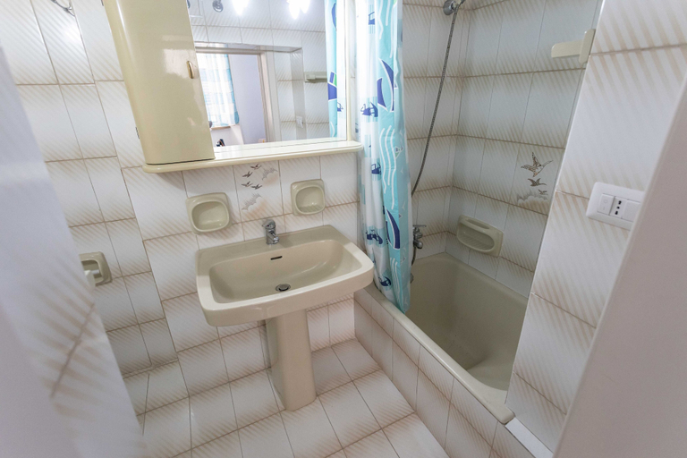 Bathroom 5, Casetta del Pescatore, Lecce