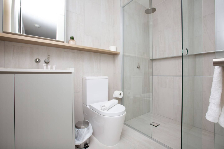 Bathroom, The Lively City 2bed 2 Bath APT @footscray, Melbourne