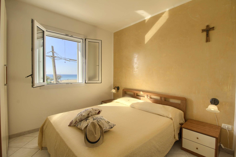 Bedroom 3, Front Beach Posto Vecchio 1, Lecce