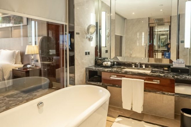 Bathroom 13