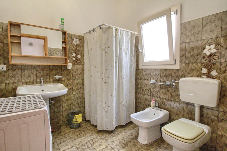 Bathroom 4, Nitti Fronte Spiaggia, Lecce