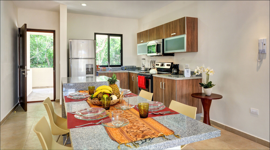 Others 5, Anita 2 bedroom apartment sleeps 5, Cozumel