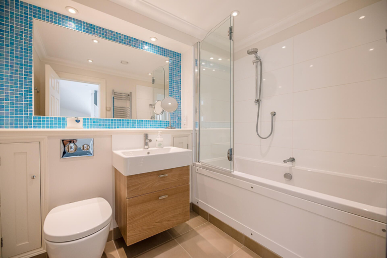 Bathroom 4, Sea Crest Aldeburgh, Suffolk
