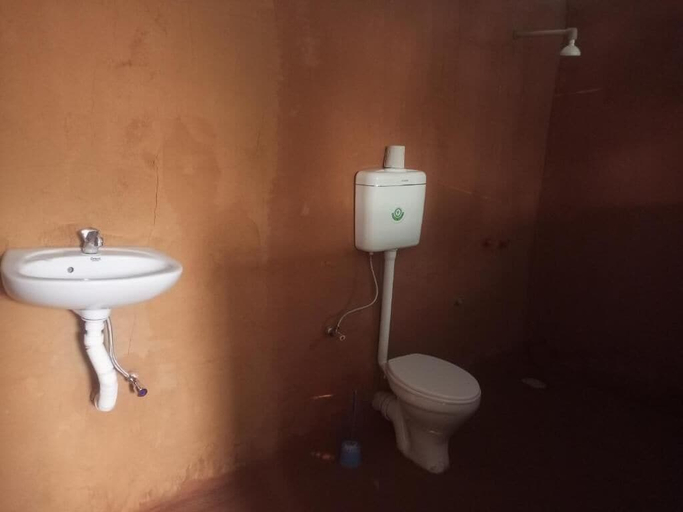 Bathroom 4, Little Monkey Camp, Kibale