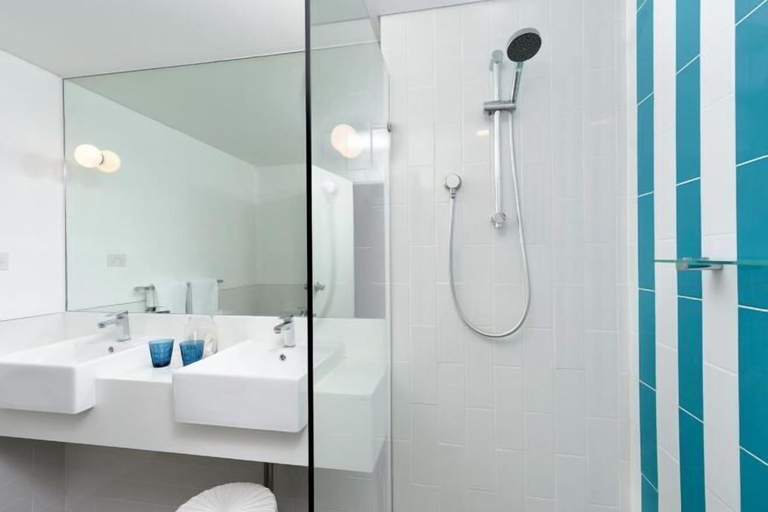 Bathroom 15