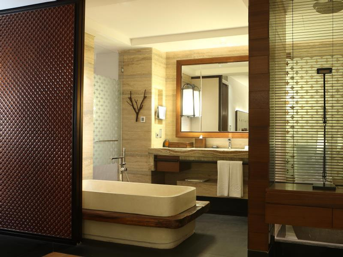 Bathroom 15