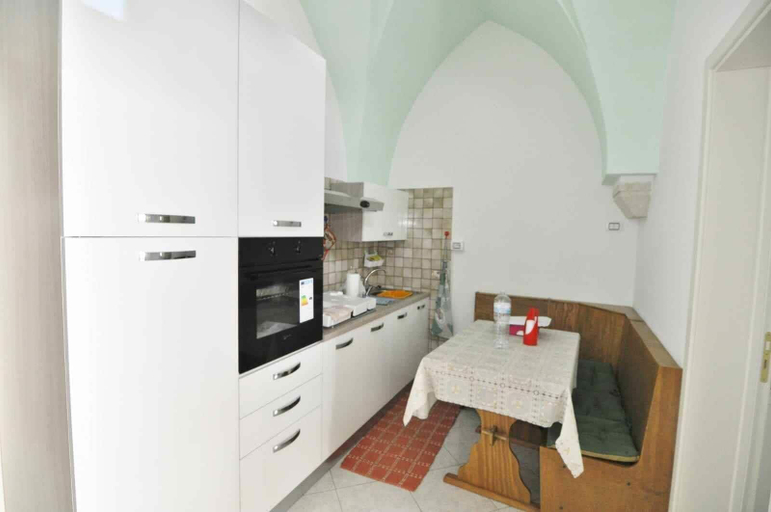 Others 5, Diso House, Lecce
