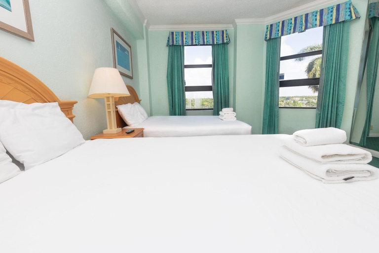 Bedroom 2, 657 Apartment Hollywood Beach, Broward