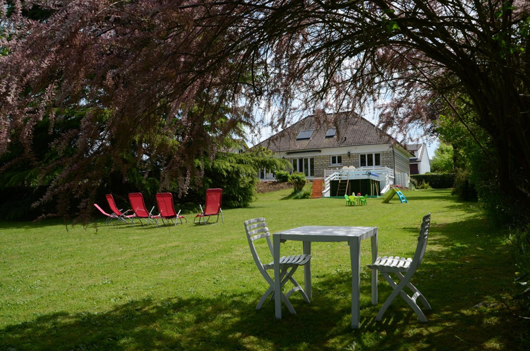Others 5, Villa avec piscine proche Disneyland et Paris, Seine-et-Marne