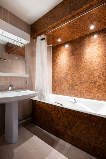 Bathroom 5, Crystal Hôtel Courchevel, Savoie