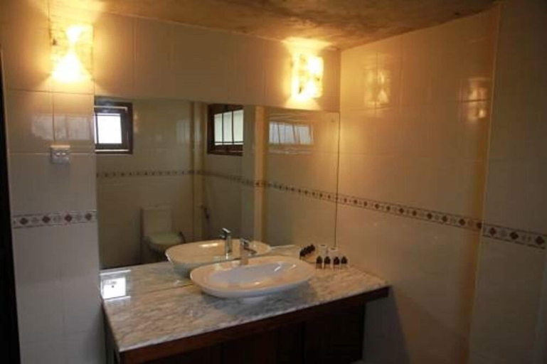 Bathroom 4, Thamaya Heritance Tangalle, Tangalle