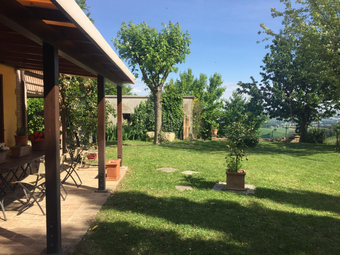 Others 5, Bed & Breakfast Montsegur, Ancona