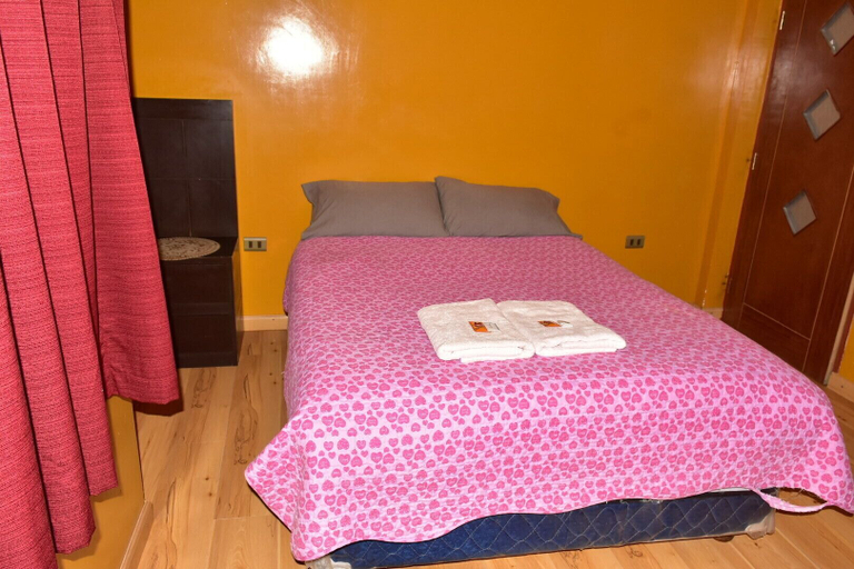 Bedroom 3, Hostal Sin Fronteras, Antonio Quijarro