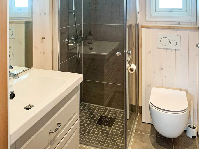 Bathroom 4, 8 Person Holiday Home in Flatdal, Seljord