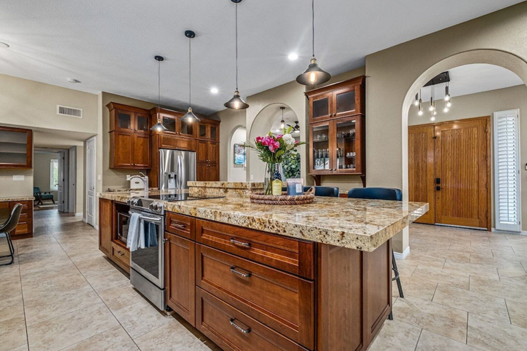 Private kitchen 2, Luxury Lookout Canyon 5 Bdrm Stunner W/htd Pool!, Maricopa