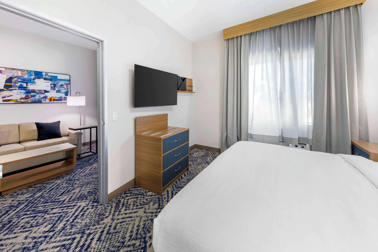 Bedroom 3, Executive Residency by Best Western Victorville, San Bernardino