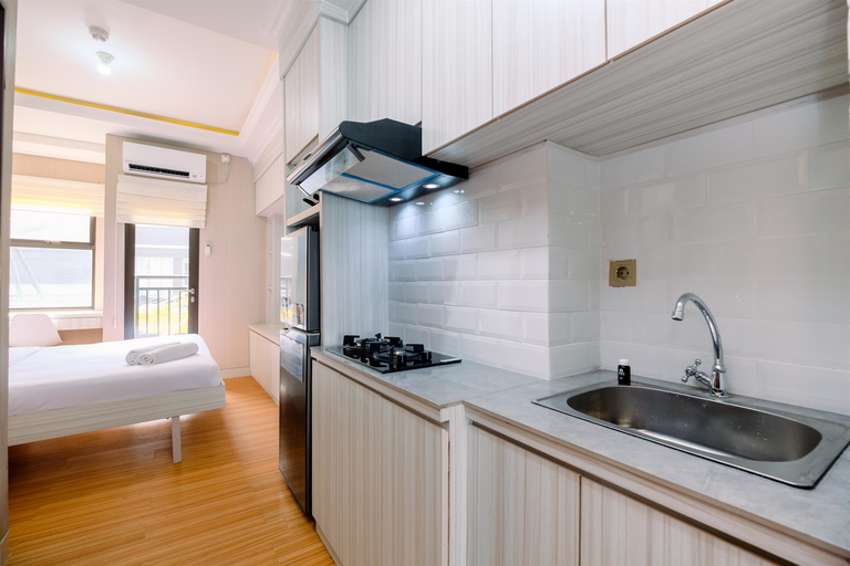 Others 2, Great Deal and Homey Studio Transpark Cibubur Apartment By Travelio, Depok