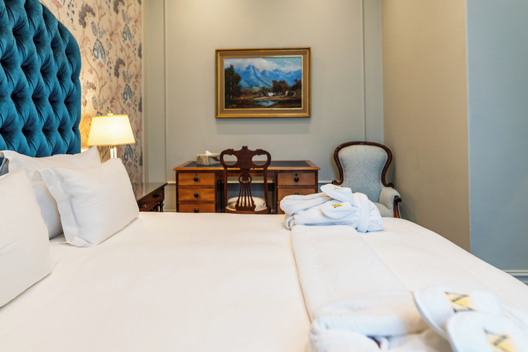 Bedroom 5, The Monarch Hotel, City of Johannesburg
