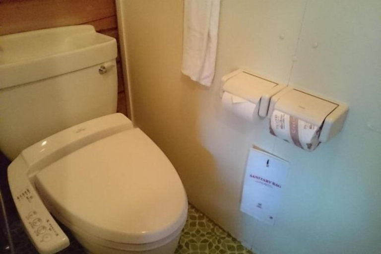 Bathroom 12