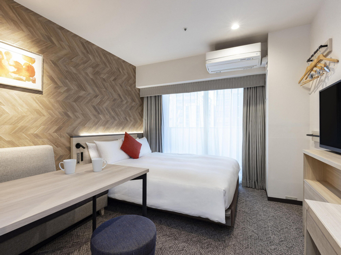 Bedroom 27