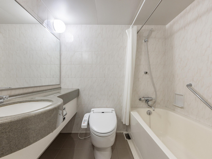 Bathroom 21