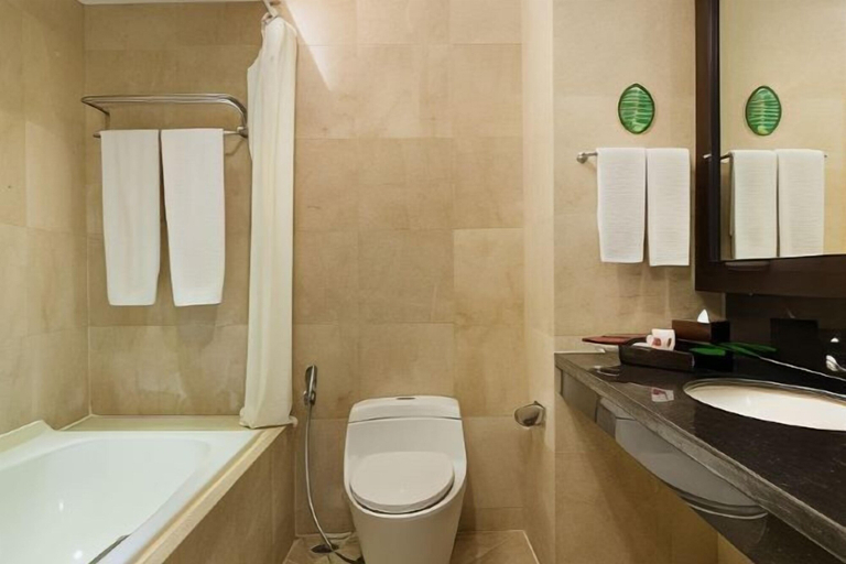 Bathroom 13