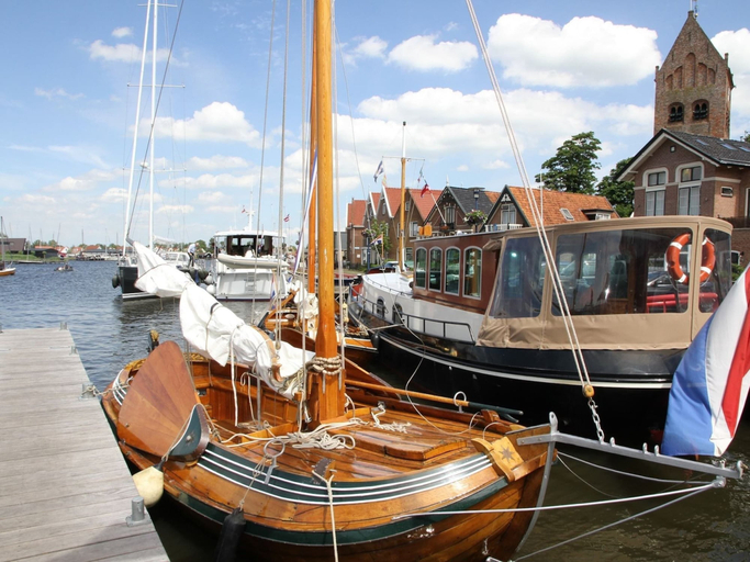 View from property 3, Holiday Home With Private Jetty on Water, Boarnsterhim
