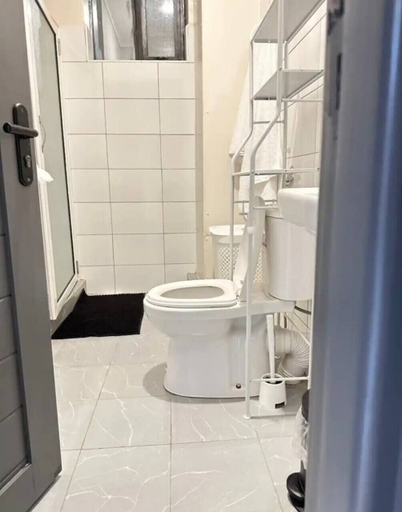 Bathroom 3, LivLuxe Apartments 6, Kampala