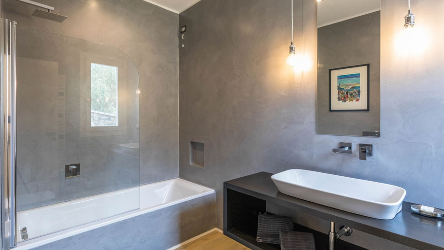 Bathroom 4, Luxury Apartment in Modern Villa Unit 1, Imperia