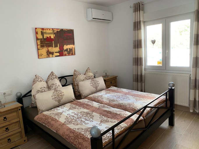 Bedroom 3, Villa Emilia 4 PAX, Alicante