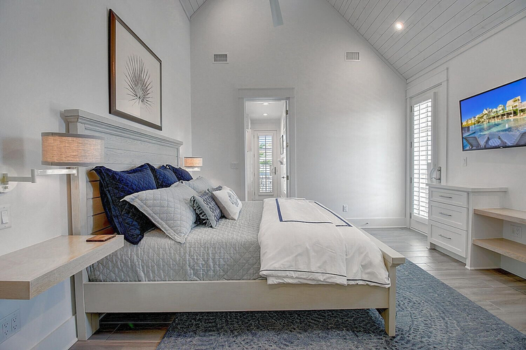 Bedroom 3, Hula Hut 134 WI, Nueces