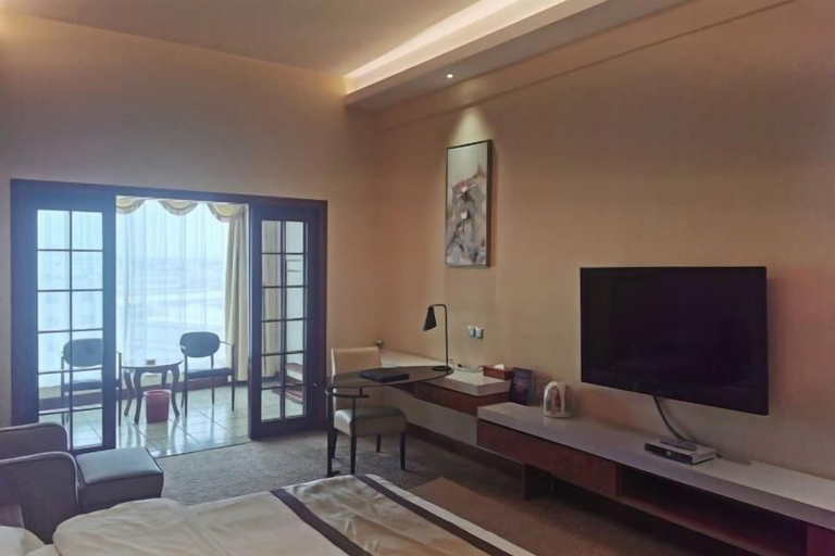 Others 3, The Dynast's Hotel, Foshan