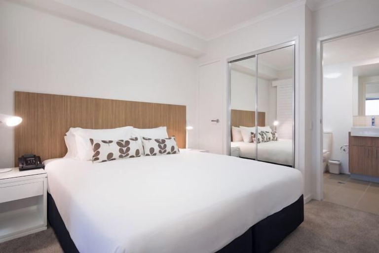 Bedroom 24