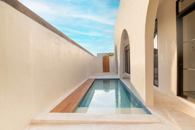 Sport & Beauty 2, Casa Batu Mejan, Badung