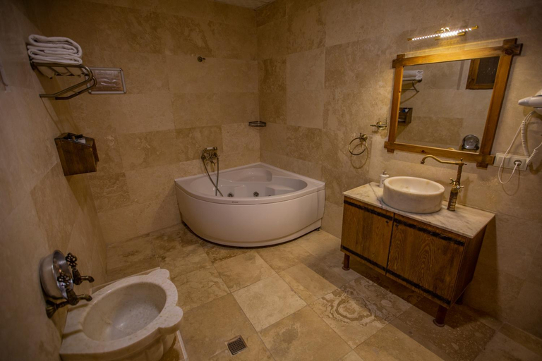 Bathroom 5, Goreme Reva Hotel, Nevşehir