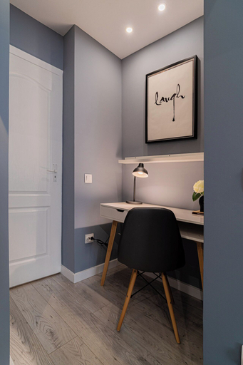 Others 3, Chic Black & White 2BR on Dambovitei, Municipiul Bucuresti