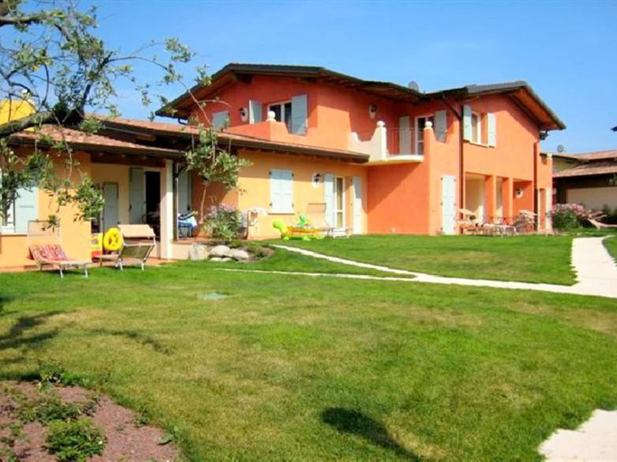 Exterior & Views 2, Belvilla by OYO Bilo Soppalco del Ruscello, Brescia