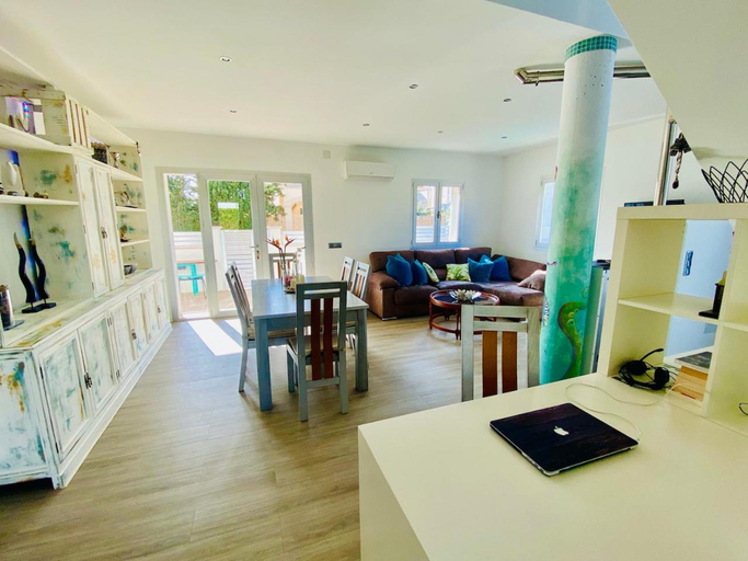 Others 5, Villa Isla Bonita, Baleares