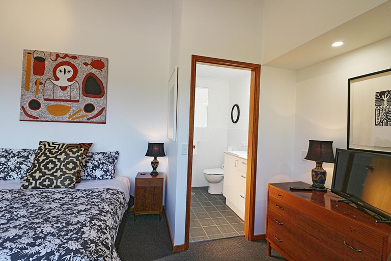 Bedroom 3, Seavista 2, Bega Valley
