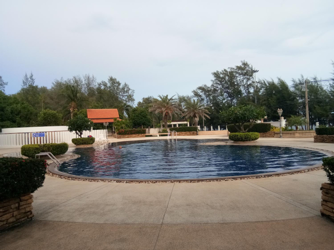 Swimming Pool 7