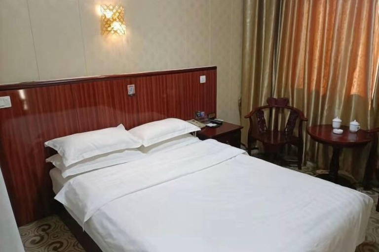 Bedroom 3, Long Yin Tang Hotel, Zhengzhou