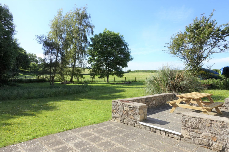 Others 3, Tyddyn Crwn Country-House Apartments, Anglesey