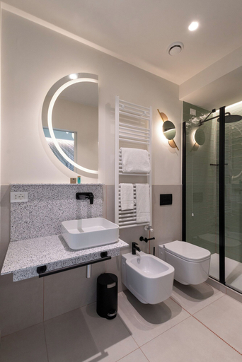 Bathroom 4, Boutique Hotel Martini 17, Milano